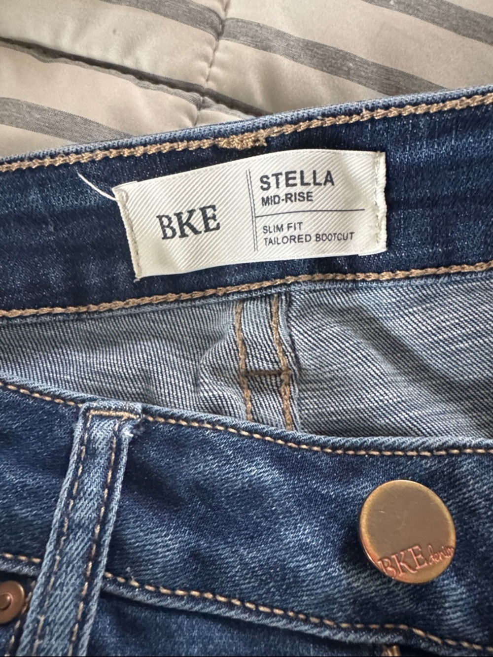BKE Stella Mid-Rise Slim Bootcut Jeans - Blue